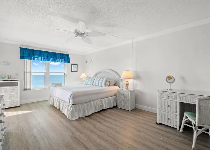 Reflections On The Gulf #503 Beachfront With Pool And Hot Tub *